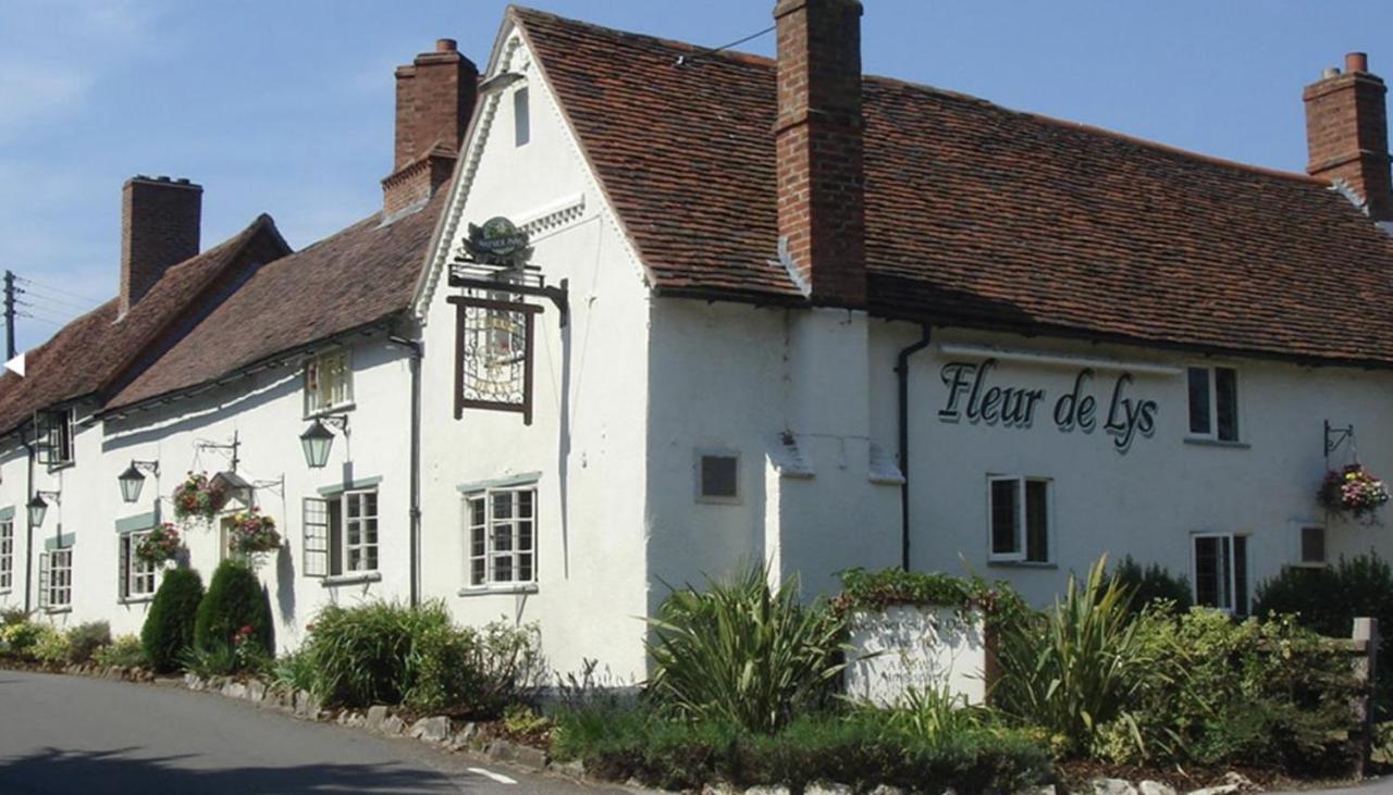 Finwood Green Farm Holiday Cottages-The Calf Shed And The Milk Parlour Henley-in-Arden Exterior photo