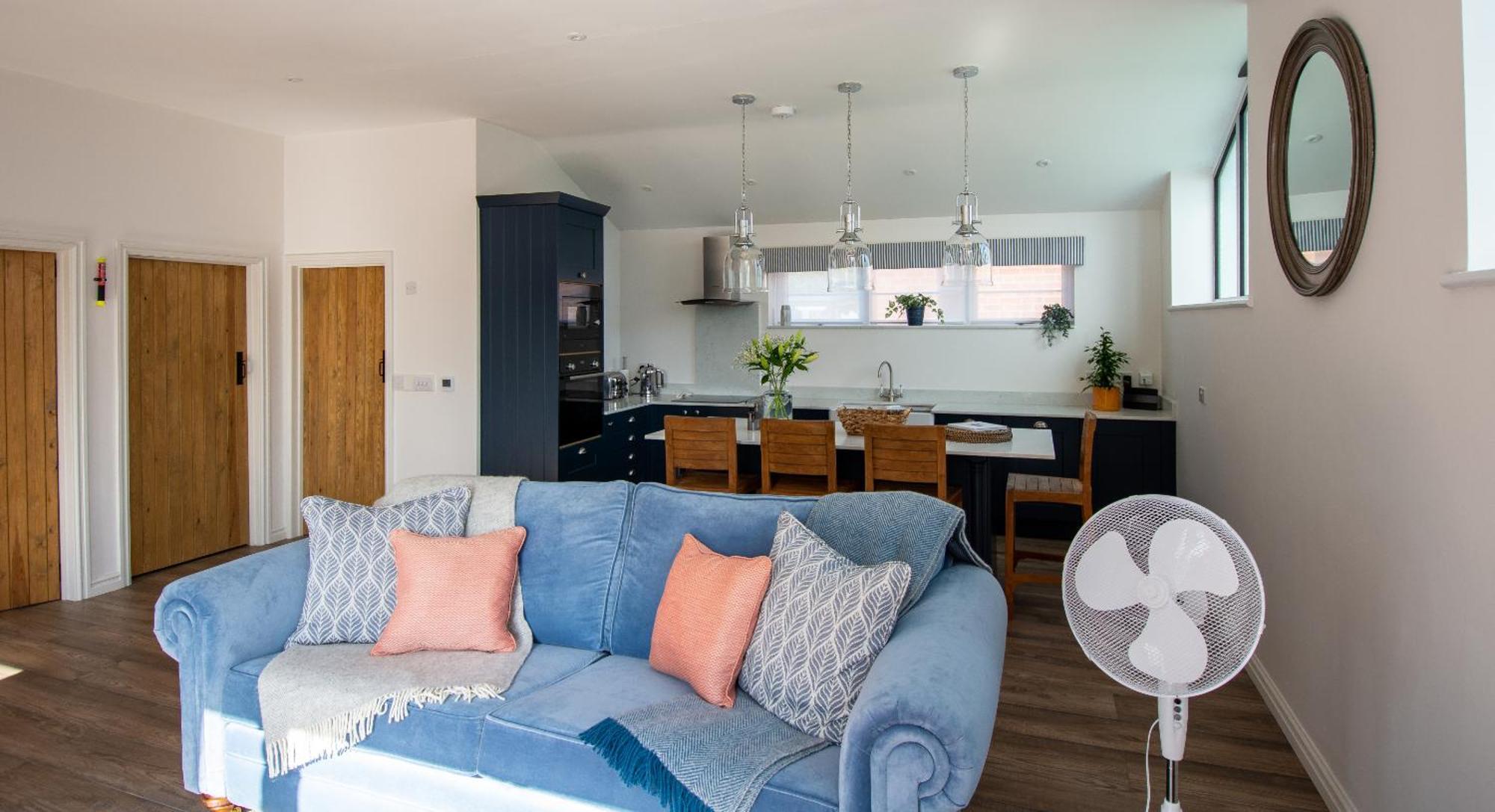 Finwood Green Farm Holiday Cottages-The Calf Shed And The Milk Parlour Henley-in-Arden Room photo