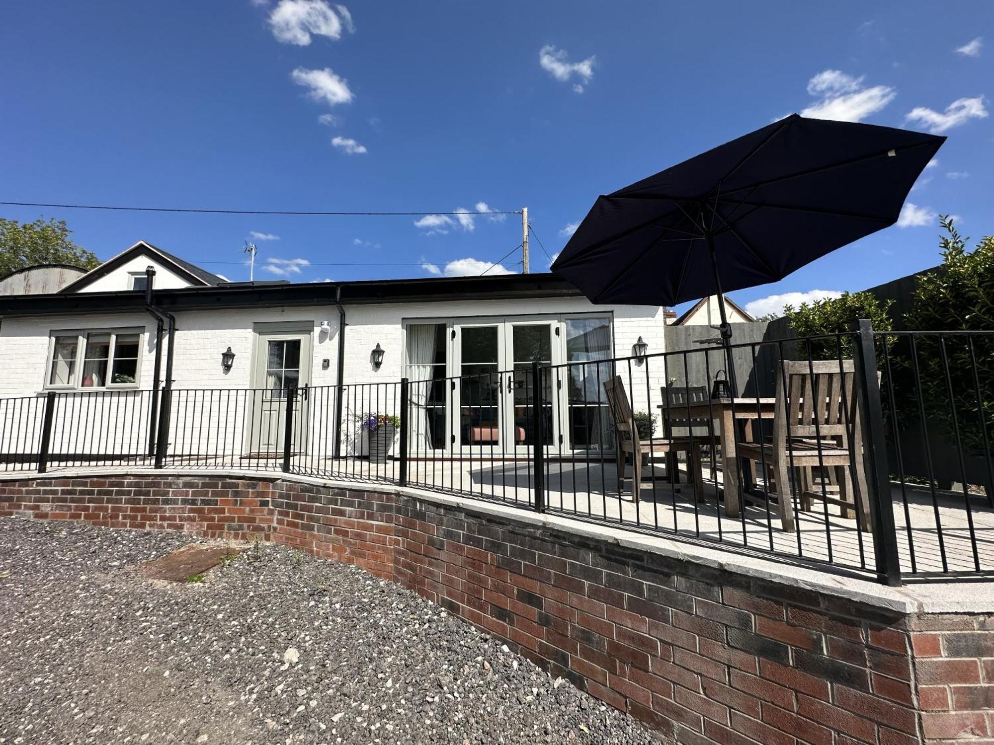 Finwood Green Farm Holiday Cottages-The Calf Shed And The Milk Parlour Henley-in-Arden Room photo