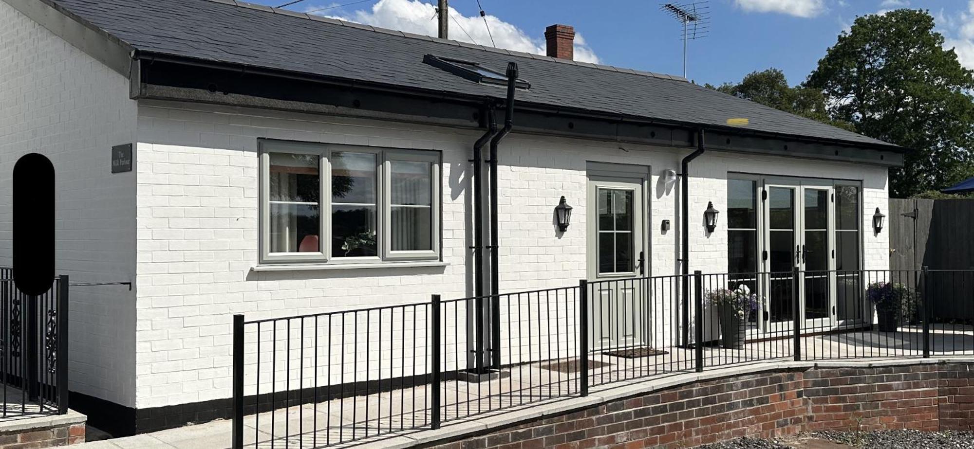 Finwood Green Farm Holiday Cottages-The Calf Shed And The Milk Parlour Henley-in-Arden Room photo